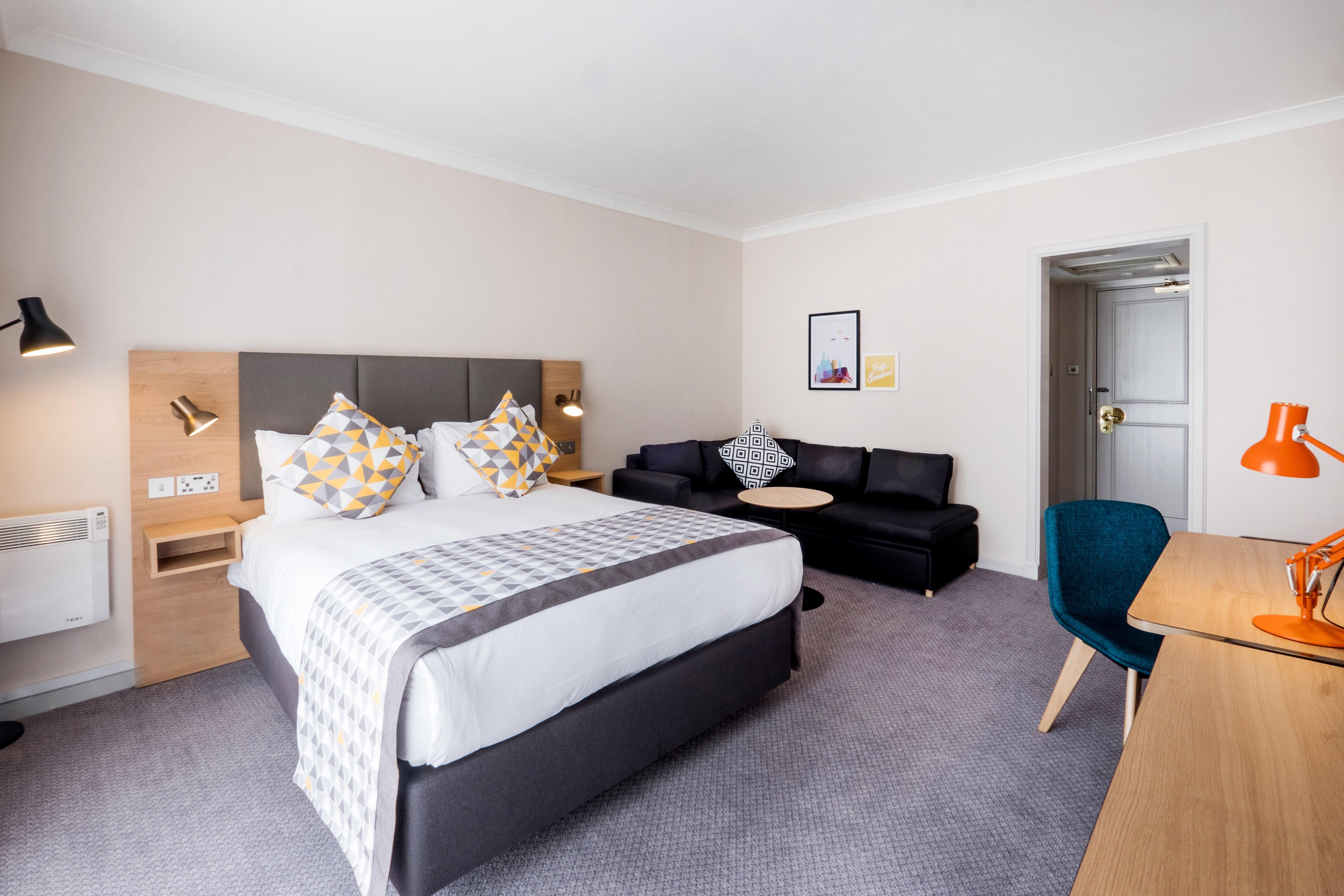 Holiday Inn Farnborough By Ihg Ngoại thất bức ảnh