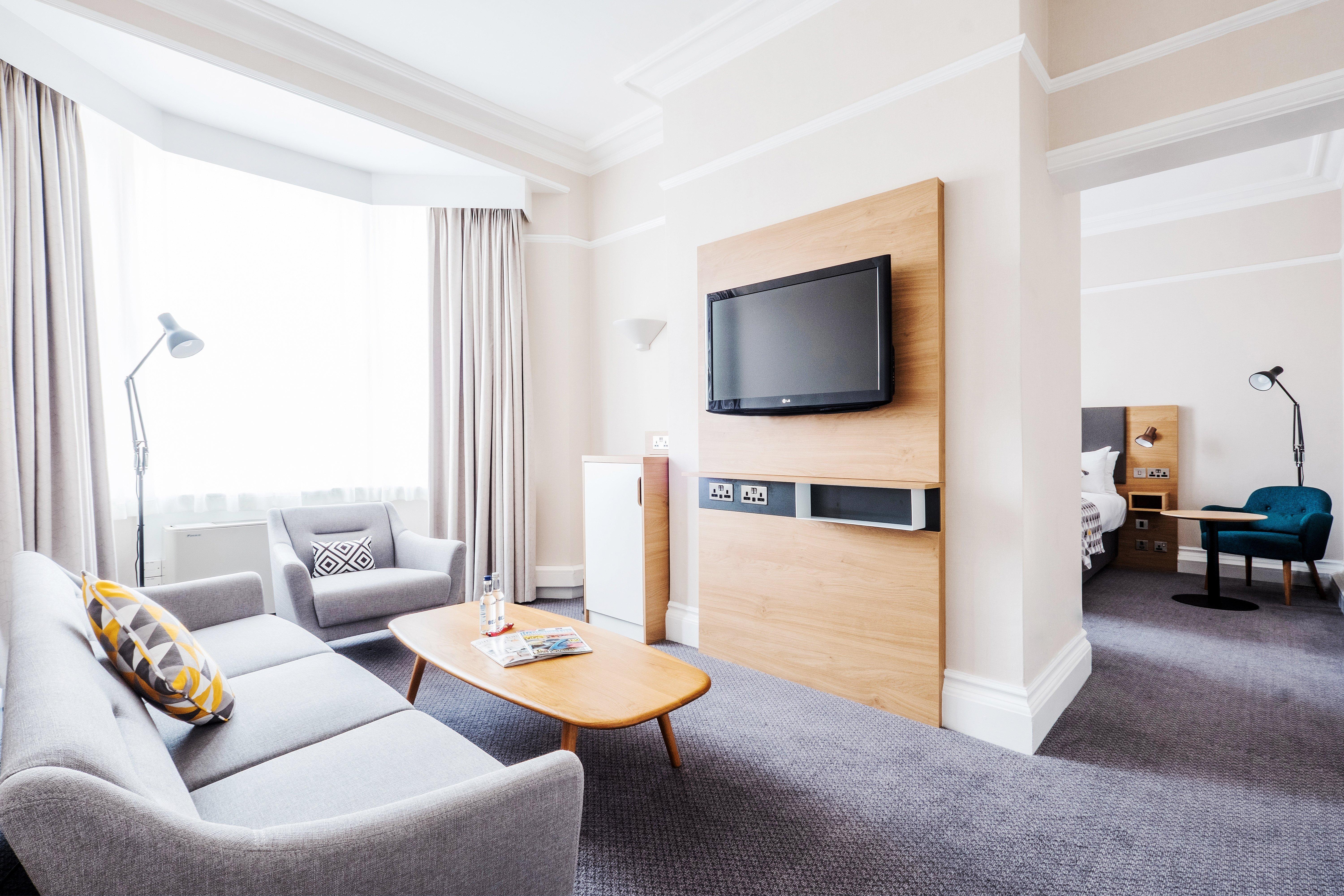 Holiday Inn Farnborough By Ihg Ngoại thất bức ảnh
