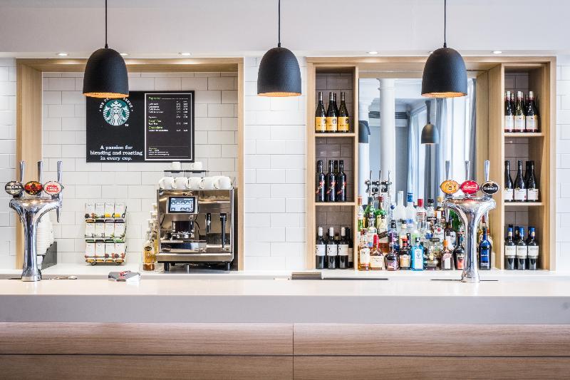 Holiday Inn Farnborough By Ihg Ngoại thất bức ảnh